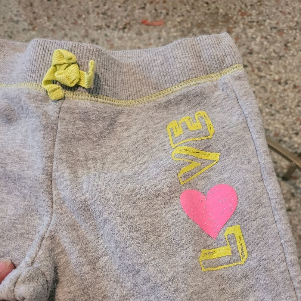 GIRLS Gray Sweat Pants Size 5/6